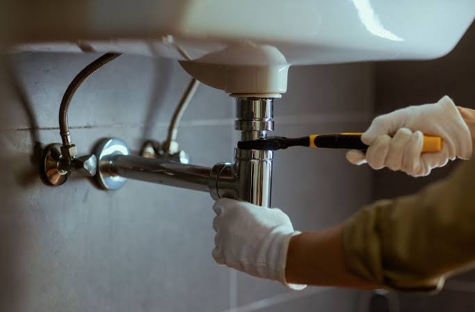 Sanitary Fitting Service